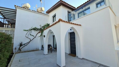 Phaedrus Living Venus Seaview Lighthouse Villa, Rezerwuj Willa Kato Paphos , w pobliżu Faros Beach
