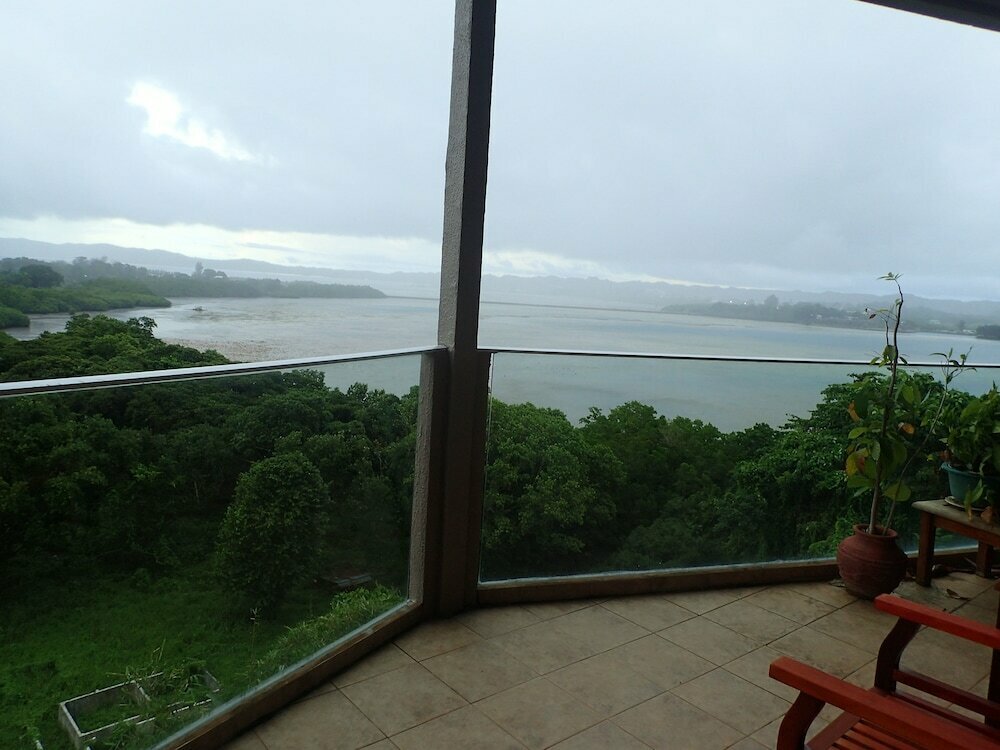 Cliffside View Hotel