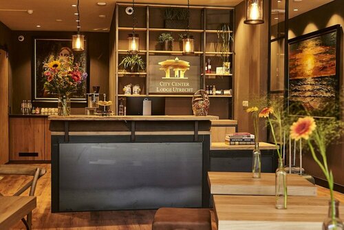 City Center Lodge Utrecht, Prenota Hotel Noordoost Utrecht, vicino a Sala Concerti Muziekcentrum Vredenburg