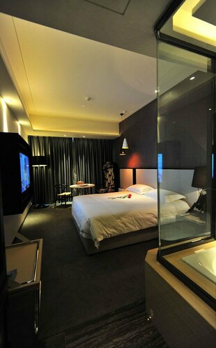 WISDOM Boutique Hotel Near the National Birds Nest National ConventionCentre and Olympic Forest Park Just a 5-minute walk from Line 15s Anli Lu Subway Easy access tothe airport, Забронировать Бутик-отель Бутик-отели Пекина, Бутик-отель