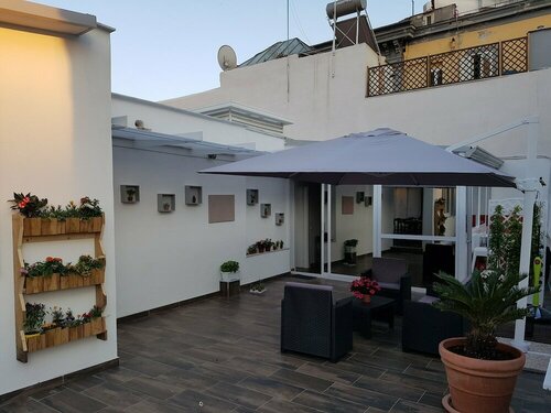 Hotel San Michele, Забронировать Отель Отели Неаполя - Центрального вокзала 4 звезды, 4*