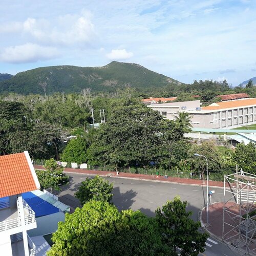 Hotel Con Son City, Varaa Hotelli Con Son Vietnam