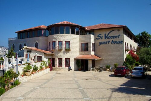 St. Vincent Guest House - Bethlehem, Boek Pension Hotels in Bethlehem met parkeren, in de buurt van Manger Square, Parkeren