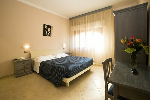 Villa Hotel Del Sole, Забронировать Отель Кьюси Val di Chiana