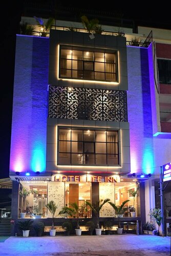 Hotel Life Inn, Забронировать Отель Адарш Нагар 