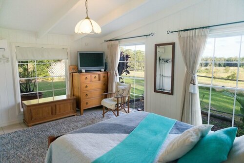Blackwattle Farm B&B and Farm Stay, Забронировать Фермерский дом Диддиллиба Квинсленд