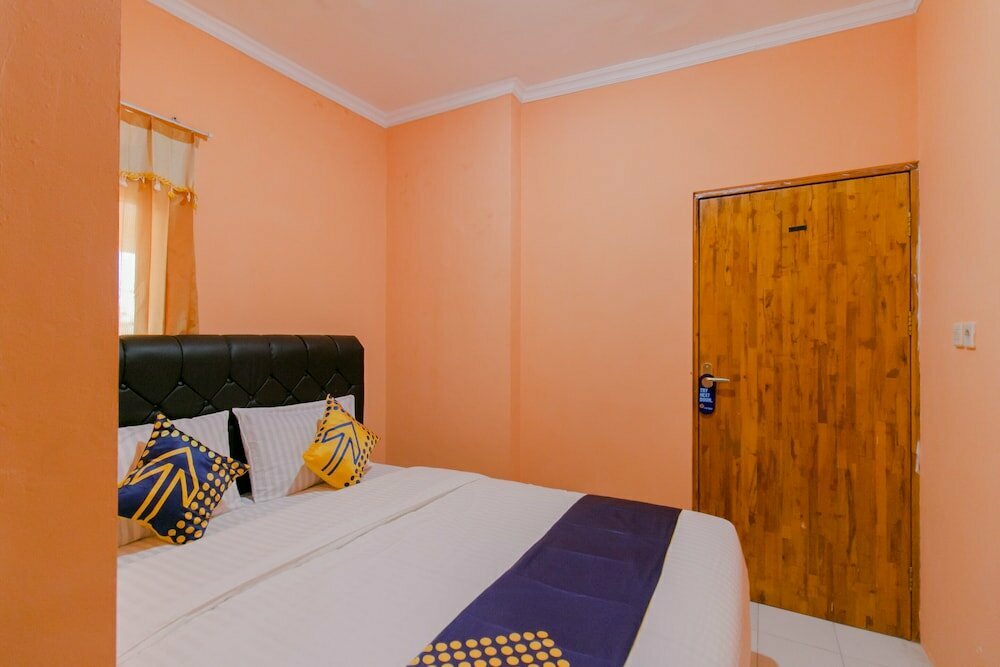 SPOT ON 1899 Berkah Homestay