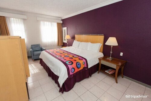 Le Plaza Hotel, Book Hotel Port-au-Prince 