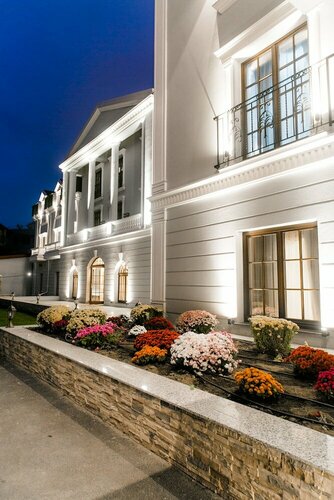 Muller Hotel, Reserva ahora Hotel Hoteles en Danubio con aparcamiento, Aparcamiento