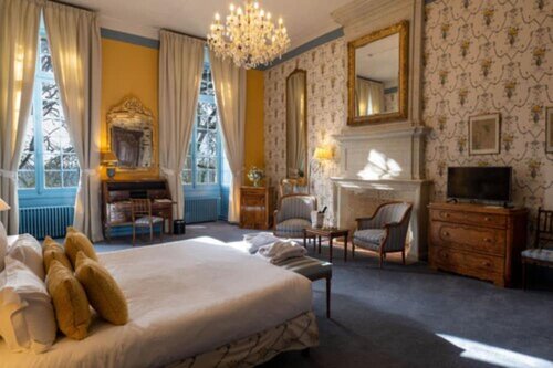 Château De Noirieux, Boek Hotel  