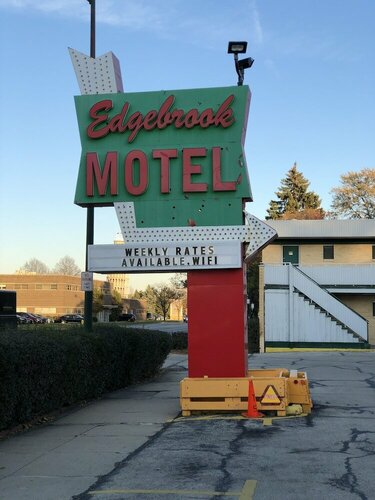 Motel Edgebrook Chicago North Shore by OYO, Book Motel Moteller i Chicago, Motel