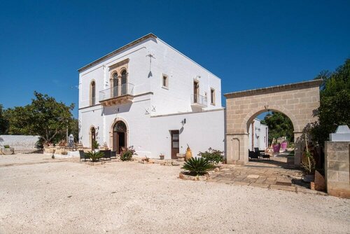 Masseria Borgo Santuri, Забронировать Фермерский дом Фермерские дома Долины Итрии, Фермерский дом