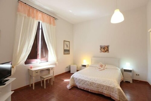 B&B Villa Fiocchi, Забронировать Отель «постель и завтрак» Отели в центре Кальтаниссетта, в центре