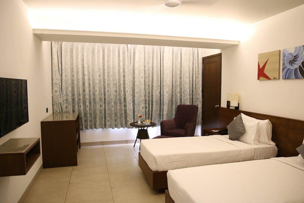 Silver Shell Hotel