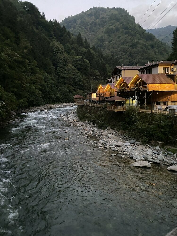 Hosdere Suite