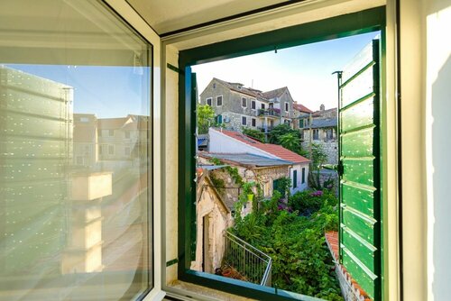 Split Apartments with Hotel Service, Забронировать Апартаменты/квартира Сплит Брач