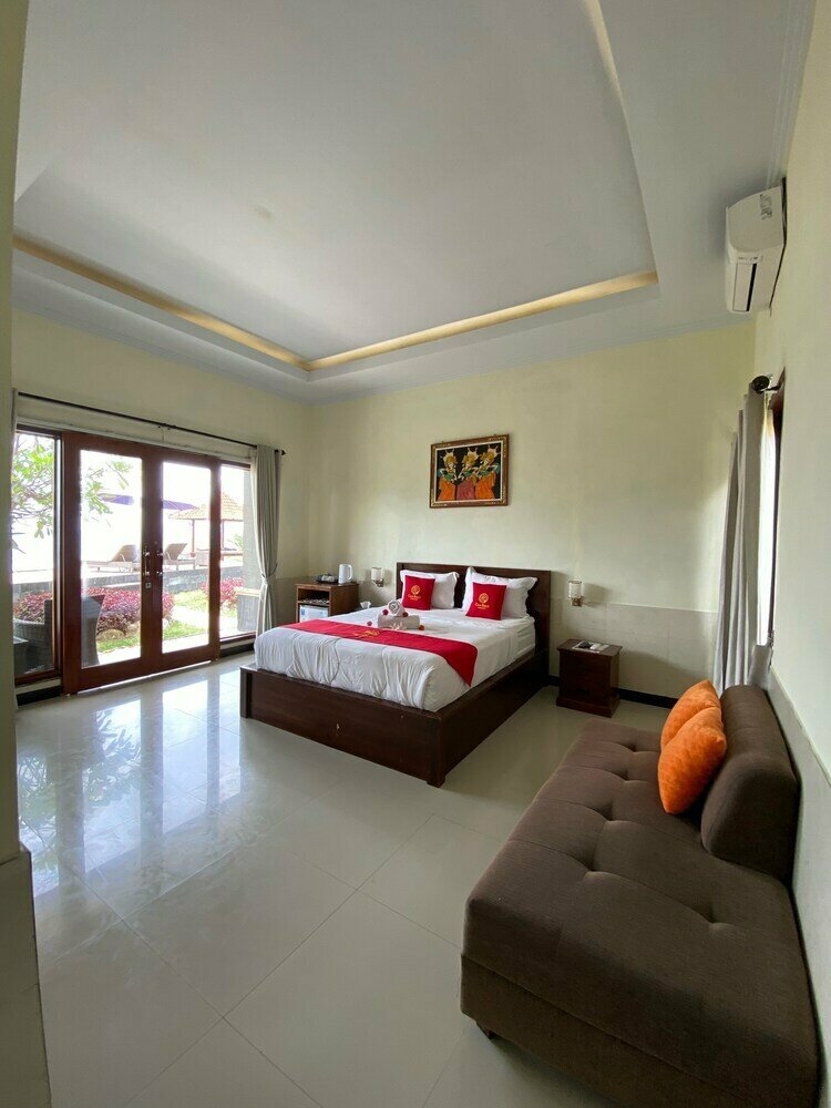 Cave Beach Bungalow