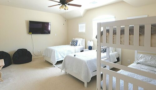 4Bdrm 2.5Bath 10Beds - Sugarland Fresno, Boek Hotel Fresno Texas