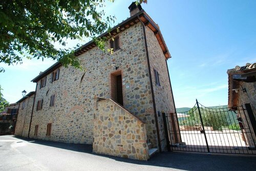 Agriturismo Orto del Nigi, Buchen Sie Hotel 3-Sterne-Hotels in Merse-Tal, 3*