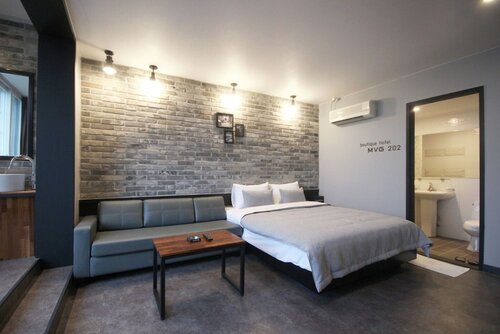 MVG Boutique Hotel, Забронировать Бутик-отель Отели Кёнсан-Намдо с парковкой, Парковка