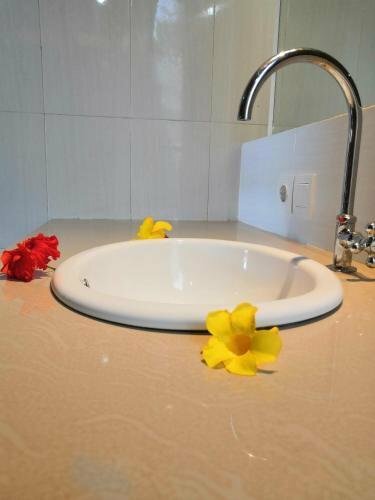 The Parnas, Rezerwuj Bed and Breakfast Hotele w Bali z parkingiem, Parking