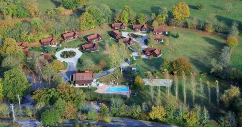 Les Chalets de Thegra proche de Rocamadour et Padirac, Boek Chalet Padirac Lot