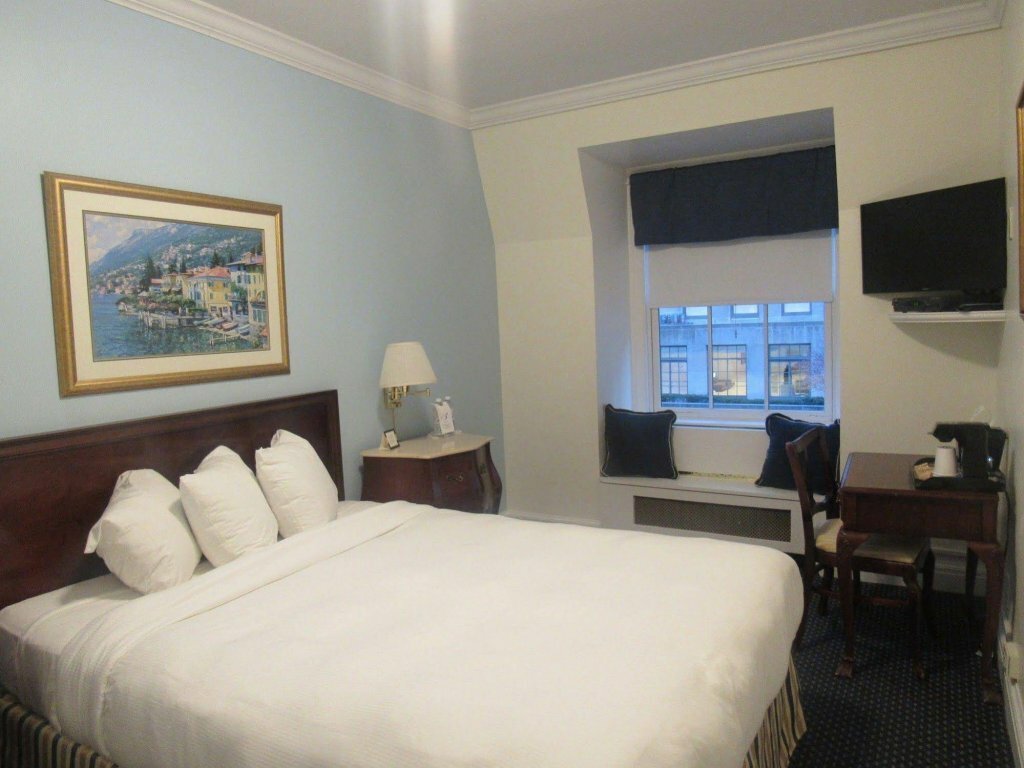 3 West Club Hotel