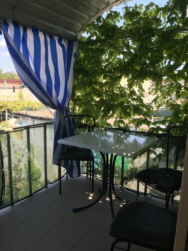 Guest House Krymskiy Dvorik, Забронировать Гостевой дом Гостевые дома Феодосии, рядом с Пляж Аква, Гостевой дом