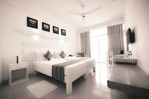 Beacon Beach Hotel Negombo, Забронировать Отель Отели Западной провинции 3 звезды, 3*