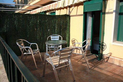Hostal La Pastora, Book Hostel / Vandrerhjem Hostels i Castile and Leon, Hostel / Vandrerhjem