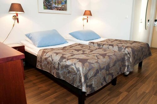 Hotel Milton, Забронировать Отель Отели Laajavuori с парковкой, Парковка