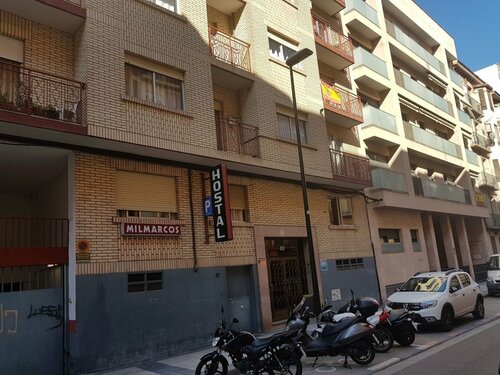 Hostal Milmarcos, Забронировать Отель Недорогие отели Сарагосы, рядом с Церковь Св. Павла, недорого
