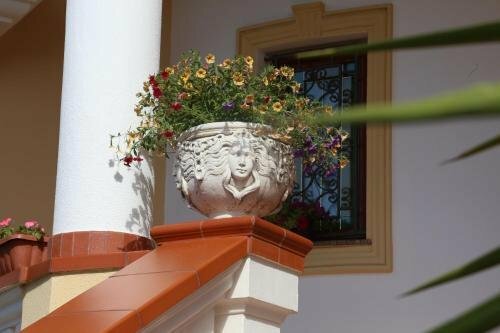 Villa Manno, Забронировать Вилла СПА-отели Барчеллона-Поццо-ди-Готто, SPA-услуги
