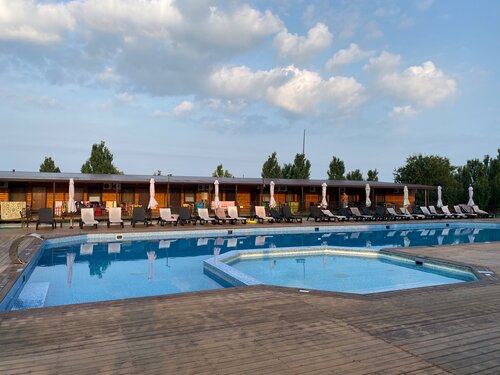 База отдыха Салют, Забронировать База отдыха Должанская Побережье Азовского моря, рядом с Пляж Кемпинга Дарья