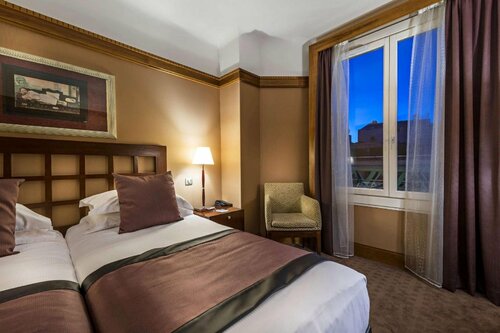 Hôtel Mercedes, Забронировать Отель СПА-отели 17-й округ: Батиньоль - Париж, SPA-услуги