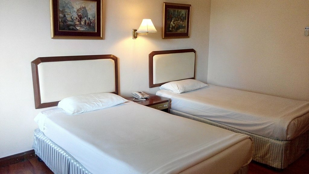 Yangon Airport Hotel