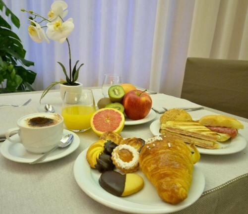 Gold Hotel, Забронировать Отель Бордигера 