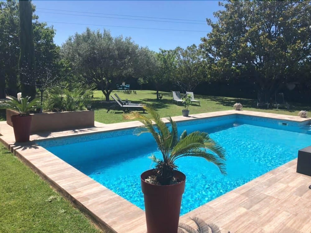 Villa London Gay et Naturiste