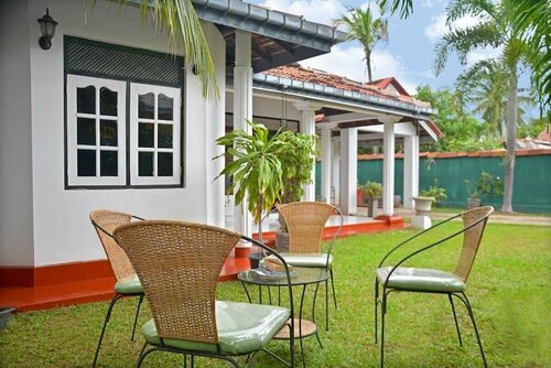 Royal Waves Negombo, Забронировать Отель Негомбо Округ Гампаха
