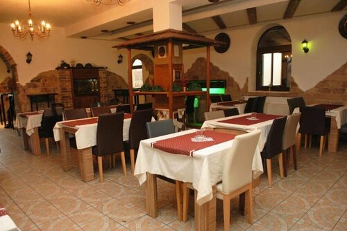 Motel Bella Italia, Забронировать Мотель Отели Сараевского кантона с бассейном, Бассейн