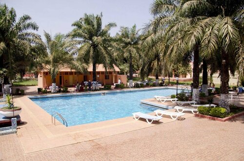 Dunia Hôtel Bissau, Boek Hotel Hotels in Bissau met parkeren, Parkeren