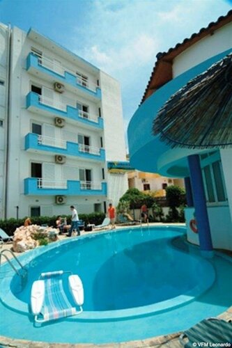 RODI BLUE apartments, Забронировать Апартаменты/квартира Отели Амудара с бассейном, Бассейн