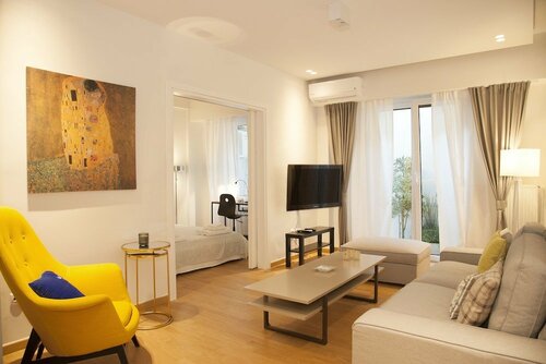 HiEnd Renovated Kolonaki Flat, Забронировать Отель Афины периферийная единица Центральные Афины
