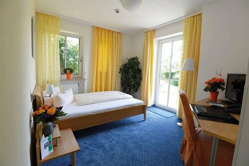 Arcus Hotel München Messe, Забронировать Отель Weißenfeld Верхняя Бавария