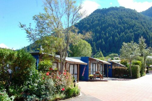 Queenstown Top 10 Holiday Park, Забронировать Отель Куинстаун 