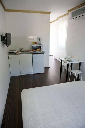 Sunset Apartments, Забронировать Апартаменты/квартира Отели Хайдусобосло с бассейном, рядом с Aquapark Hajdúszoboszló, Бассейн