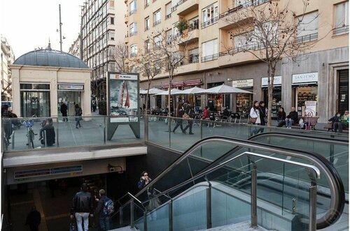 HG City Suites Barcelona, Забронировать Отель Сериа – Сен-Жервази Барселона, рядом с Рынок Llibertat