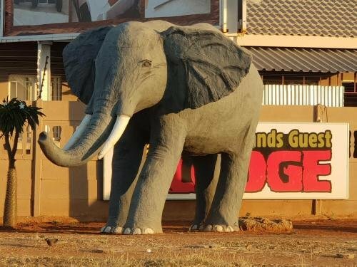 Kalahari Sands Guest Lodge, Забронировать Гостевой дом Tlokweng Габороне