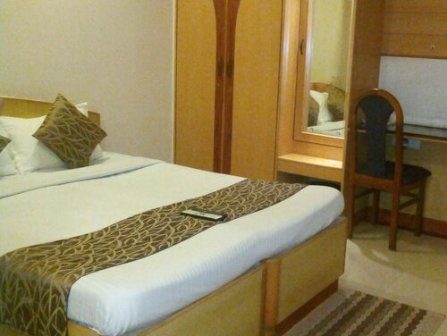 OYO 331 Hotel Skanda Shelters, Book Hotel Bangalore Bangalore