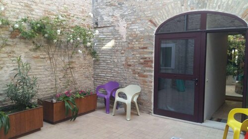 Toscanini Rooms, Забронировать Гостевой дом Гостевые дома Ravenna Area, Гостевой дом